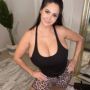 Ava323