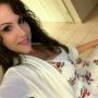 Vivian12